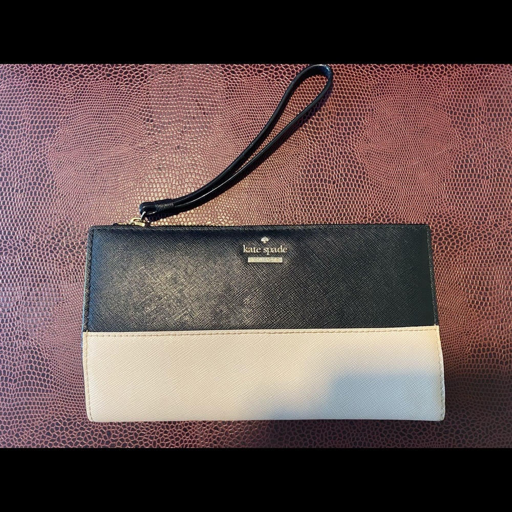 Never used Kate Spade wristlet